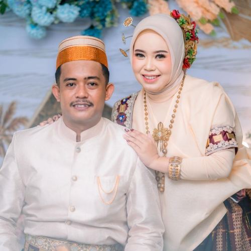 Ririn & Adi